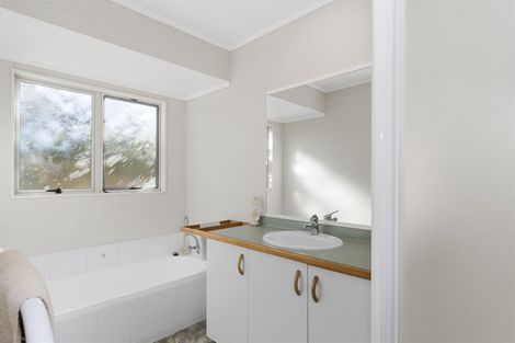 Photo of property in 81 Pacific View Road, Papamoa Beach, Papamoa, 3118