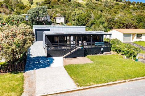 Photo of property in 22 Wharua Road, Oakura, Hikurangi, 0184