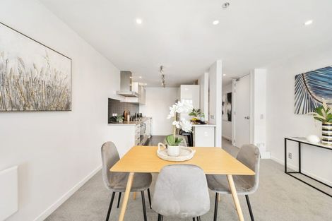 Photo of property in Portal Apartments, 6a/42 Cable Street, Te Aro, Wellington, 6011