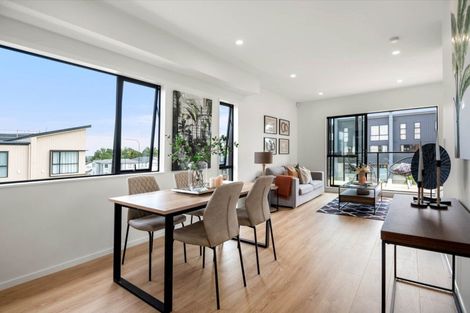 Photo of property in 19 Papatahi Lane, Flat Bush, Auckland, 2019