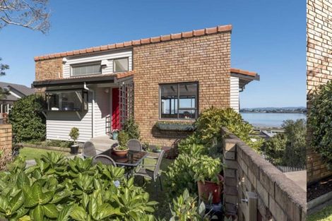 Photo of property in 1/28 Walter Street, Hauraki, Auckland, 0622