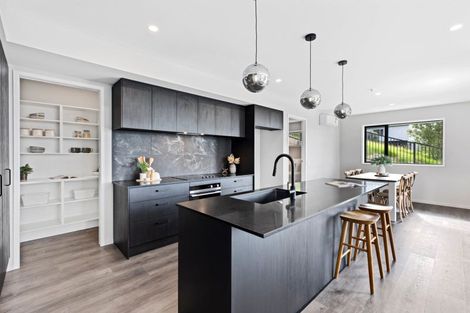 Photo of property in 25 Kite Way, Welcome Bay, Tauranga, 3112