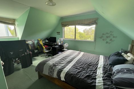 Photo of property in 19 Caspian Close, New Lynn, Auckland, 0600