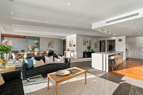 Photo of property in Clyde Quay Wharf, 3b/1 Clyde Quay Wharf, Te Aro, Wellington, 6011