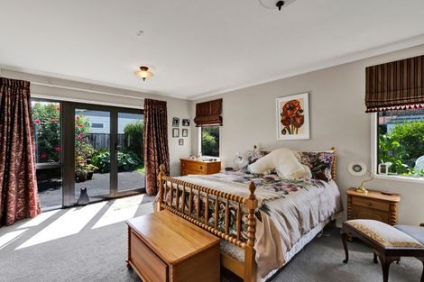 Photo of property in 167 Carrington Street, Lower Vogeltown, New Plymouth, 4310