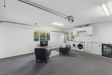 Photo of property in 20 Ronald Scott Grove, Riverstone Terraces, Upper Hutt, 5018