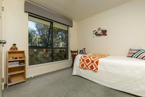Photo of property in 25 Wyn Close, Kaukapakapa, 0871
