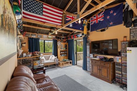 Photo of property in 306 Oneriri Road, Kaiwaka, 0573