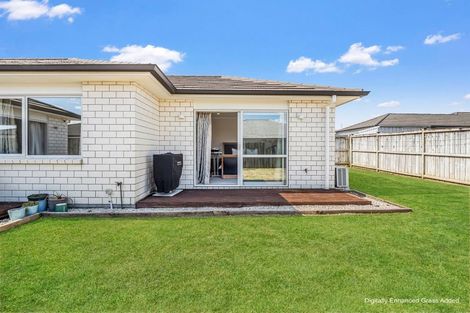 Photo of property in 21 O Ruamano Crescent, Pukekohe, 2120