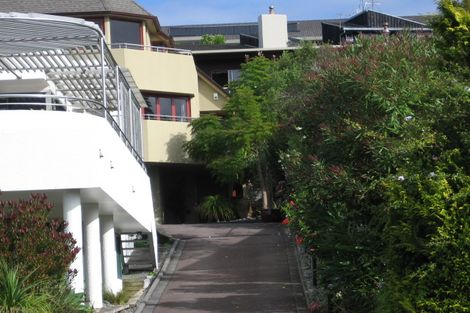 Photo of property in 2/21 Sunderlands Road, Half Moon Bay, Auckland, 2012