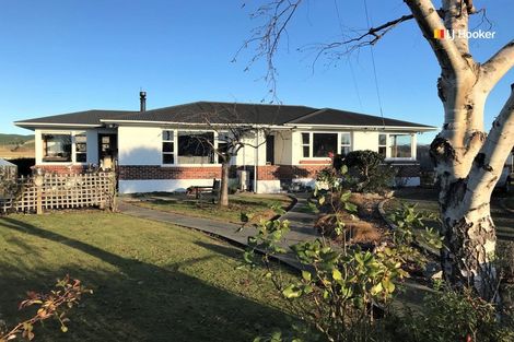 Photo of property in 695 Centre Road, Momona, Outram, 9073