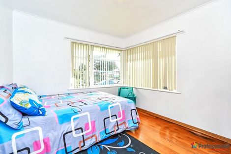 Photo of property in 12 Greenmeadows Avenue, Manurewa East, Auckland, 2102