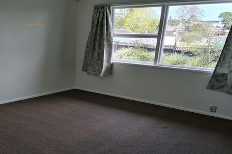 Photo of property in 54 Captain Scott Road, Glen Eden, Auckland, 0602