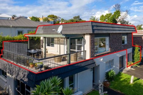 Photo of property in 2/8 Rotomahana Terrace, Remuera, Auckland, 1050