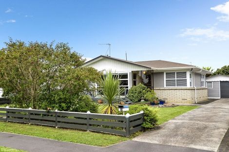 Photo of property in 12 Thorpe Street, Fairview Downs, Hamilton, 3214