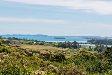 Photo of property in 586 Whitford Road, Whitford, Howick, 2571