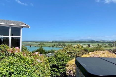 Photo of property in 17 Saint Andrew Place, Balclutha, 9230