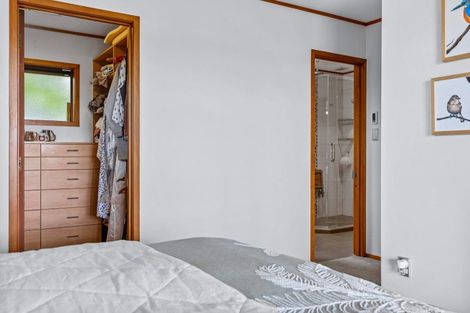 Photo of property in 35 Rothesay Bay Road, Rothesay Bay, Auckland, 0630