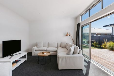 Photo of property in 19 Selliera Place, Papamoa Beach, Papamoa, 3118