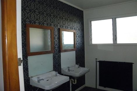 Photo of property in 12 Oteramika Road, Rockdale, Invercargill, 9812