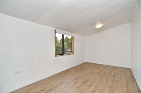 Photo of property in 247 Wainoni Road, Avondale, Christchurch, 8061