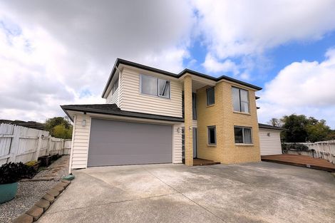 Photo of property in 35 South Kensington Way, Henderson, Auckland, 0612