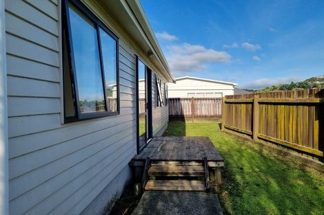 Photo of property in 33a Findlay Street, Tawa, Wellington, 5028