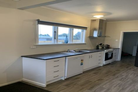 Photo of property in 30 Alexandra Street, Marton, 4710