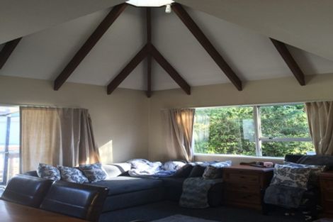 Photo of property in 72 Ridge Road, Howick, Auckland, 2014