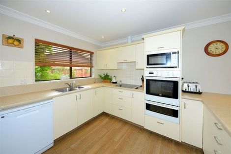 Photo of property in 58 Karnak Crescent, Russley, Christchurch, 8042