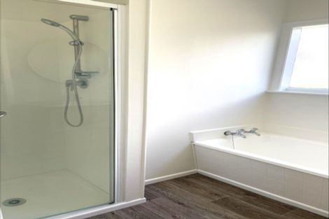 Photo of property in 52 Moore Street, Hillcrest, Auckland, 0627