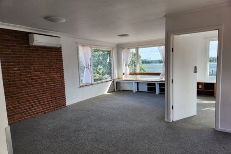 Photo of property in 32 Kirkbride Road, Mangere Bridge, Auckland, 2022