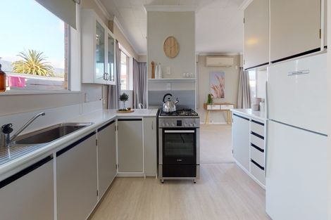 Photo of property in 2/29 Clouston Park Road, Clouston Park, Upper Hutt, 5018