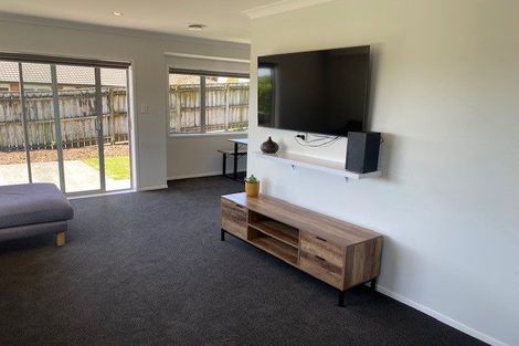 Photo of property in 54 Penrod Drive, Bell Block, New Plymouth, 4312