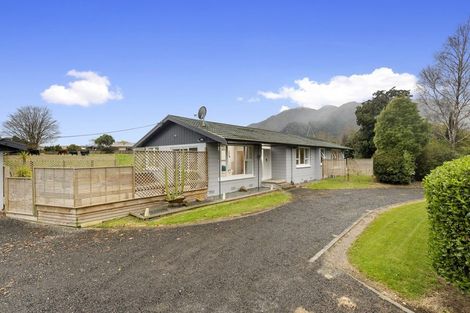 Photo of property in 26 Waihou Road, Te Aroha, 3320