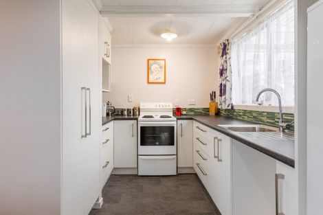 Photo of property in 23 Tennyson Street, Dannevirke, 4930