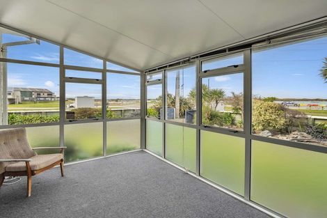 Photo of property in 3 Wharf Street, Castlecliff, Whanganui, 4501