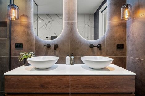 Photo of property in 37 Barn Road, Jacks Point, 9371