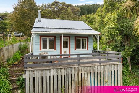 Photo of property in 109 Doctors Point Road, Waitati, 9085
