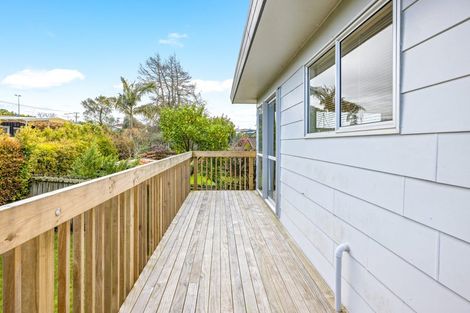 Photo of property in 17 Kawau View Road, Snells Beach, 0920