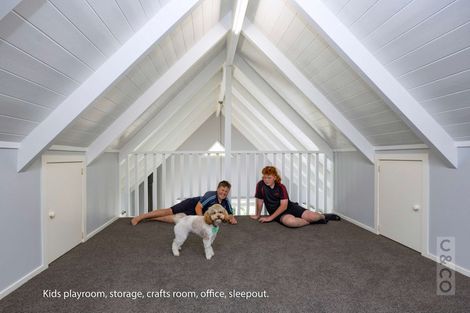 Photo of property in 11 Taupaki Road, Taupaki, 0782