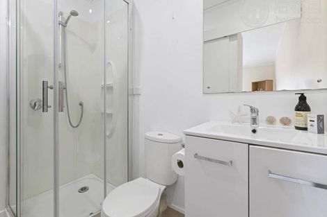 Photo of property in 90 Ridge Road, Howick, Auckland, 2014