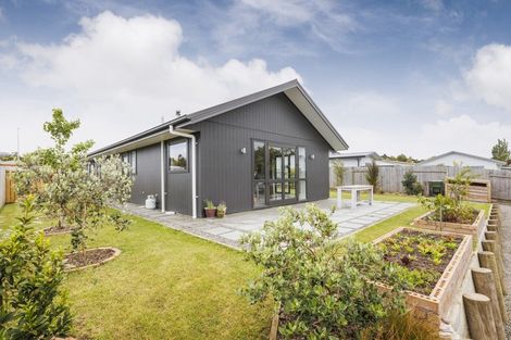Photo of property in 26 Poplar Grove, Feilding, 4702