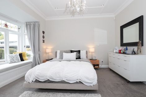 Photo of property in 27 Opoia Road, Hamilton East, Hamilton, 3216