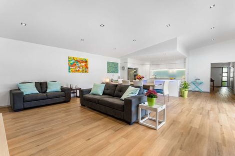 Photo of property in 8 Canmore Street, Pokeno, 2402