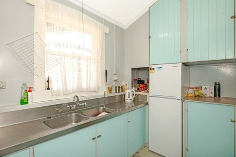 Photo of property in 2 School Road, Tiniroto, Manutuke, 4078