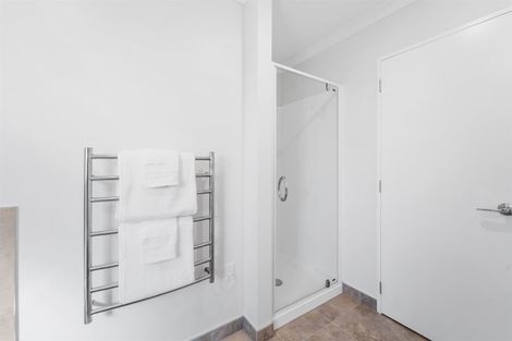 Photo of property in 32a Centreway Road, Orewa, 0931