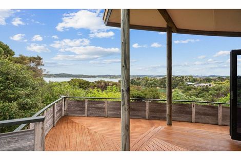 Photo of property in 19 Anchorage Heights Place, Kerikeri, 0294