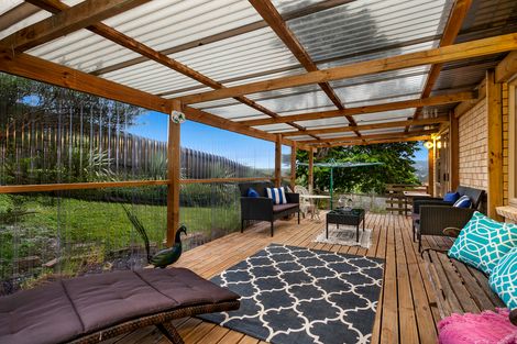 Photo of property in 1 Shah Place, Glen Eden, Auckland, 0602