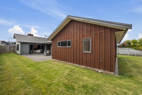 Photo of property in 8 The Circle, Nukuhau, Taupo, 3330